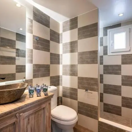 Grand Village Imerovigli (Santorini)