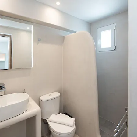 Feriehus Grand Village Imerovigli (Santorini)